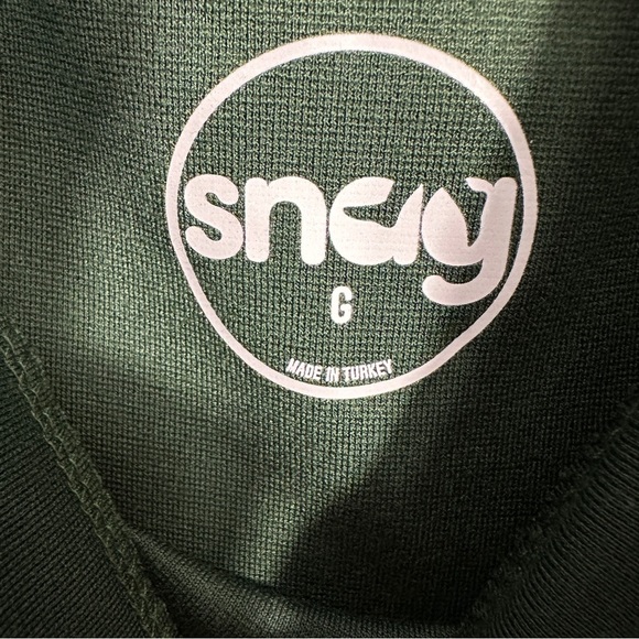 Snag overalls, green knit, size "G" (20-22), stretchy, pockets, spring - Picture 12 of 13